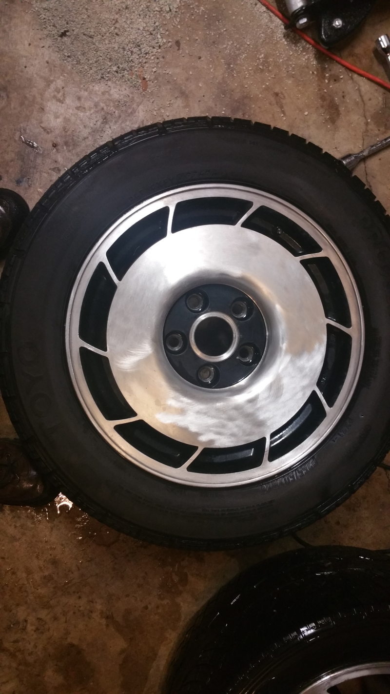 Illustration for article titled Wheel Detailing